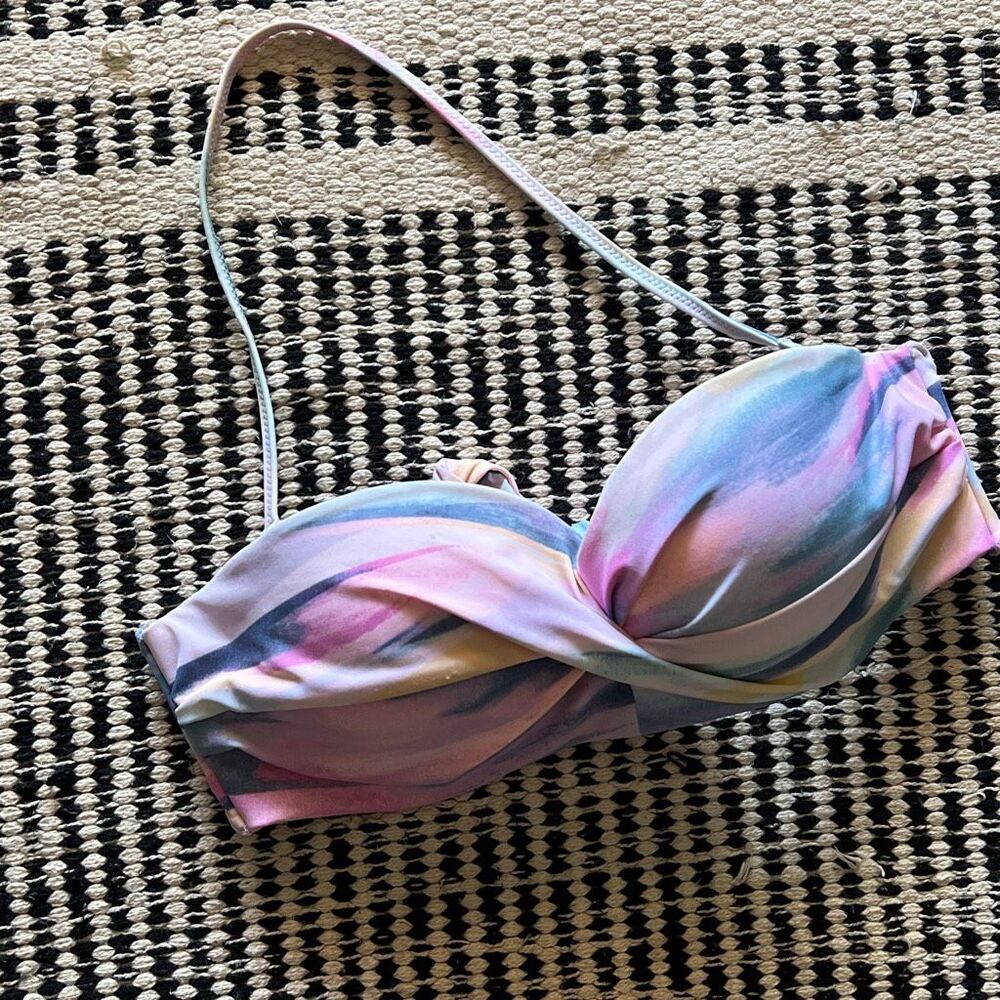 Pink Victoria Secret Size Medium Pink & Blue halter bikini bra swimsuit top